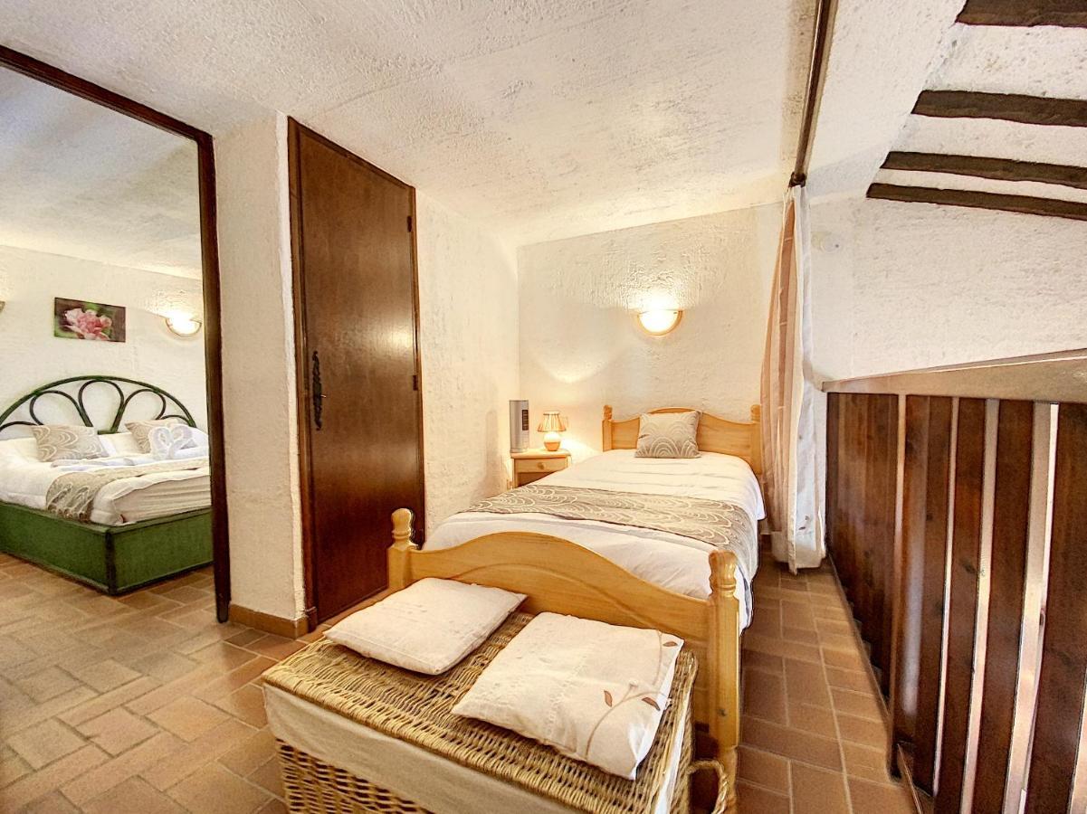 L'Ensoleillade Apartment Frejus Bagian luar foto